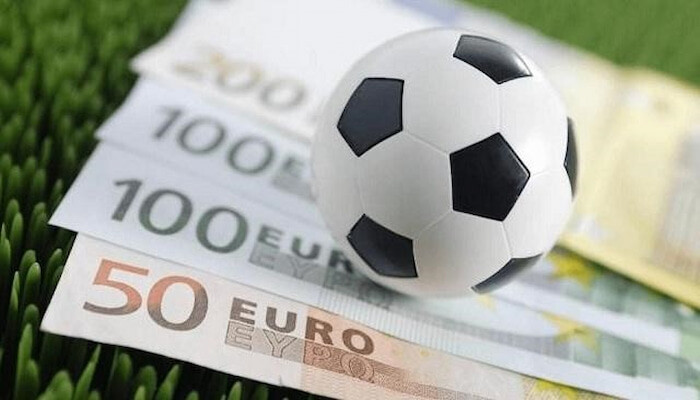 Cá cược bóng đá online là một hình thức chơi cá cược tại các nhà cái trực tuyến